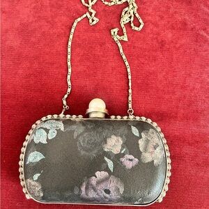 Woman Flowral Clutch/Purse